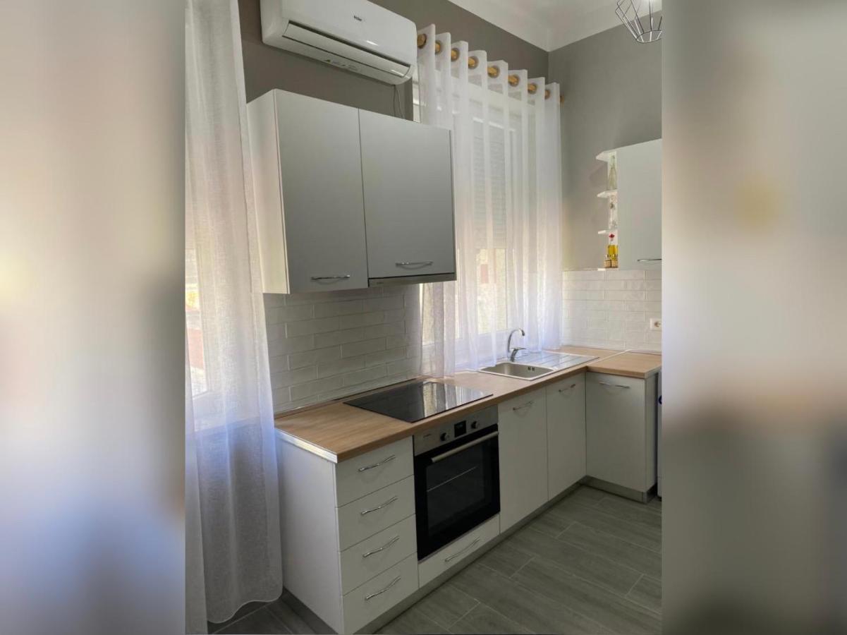 Appartamento New New Bazaar Tirana Esterno foto